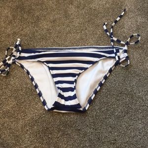 Striped bikini bottoms